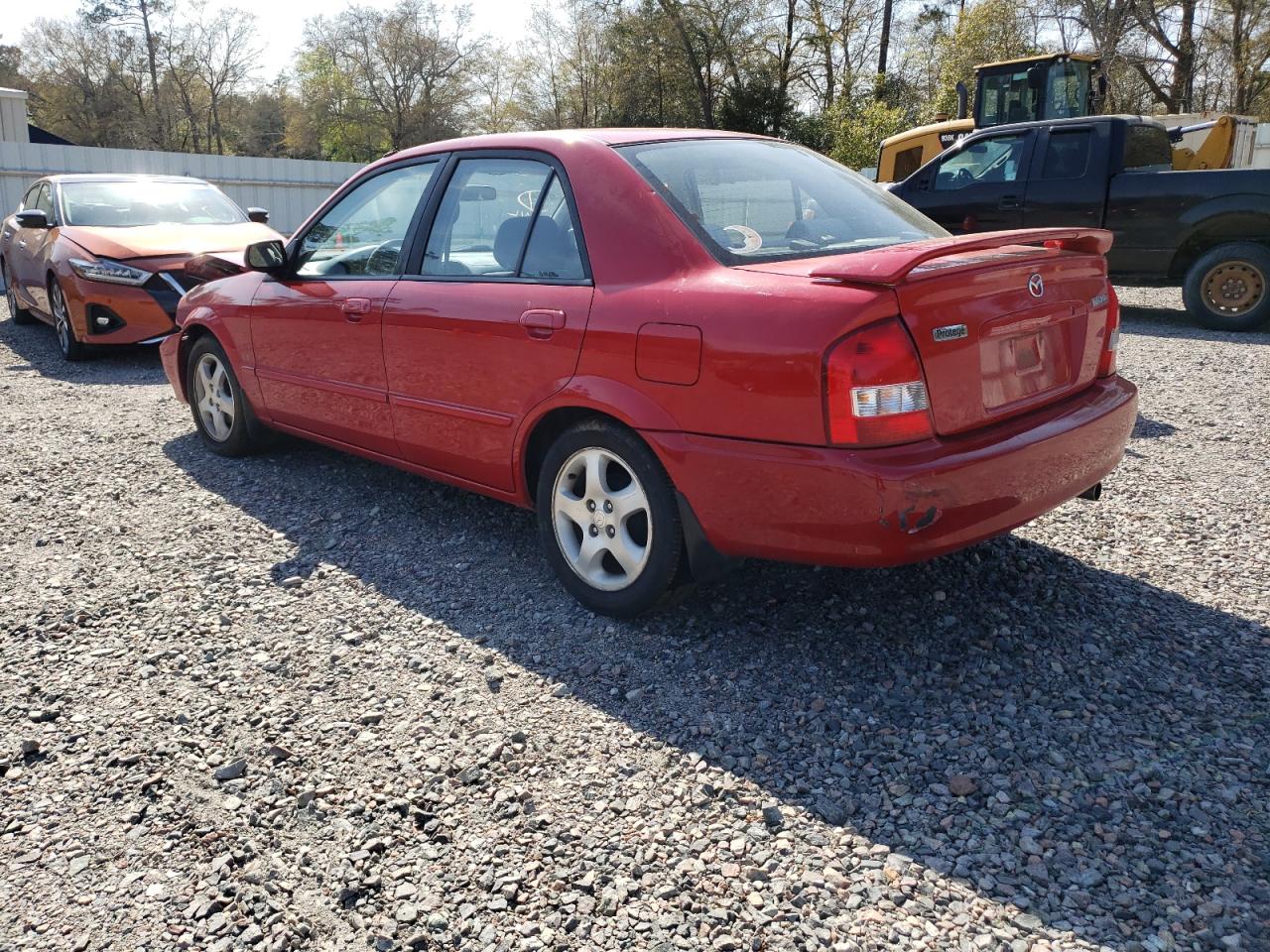 Photo 3 from auction – 2000 MAZDA PROTEGE ES with VIN JM1BJ2218Y0282147