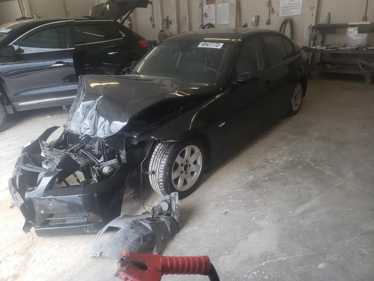 Photo 2 from auction – 2007 BMW 328 I with VIN WBAVA37547NL17442