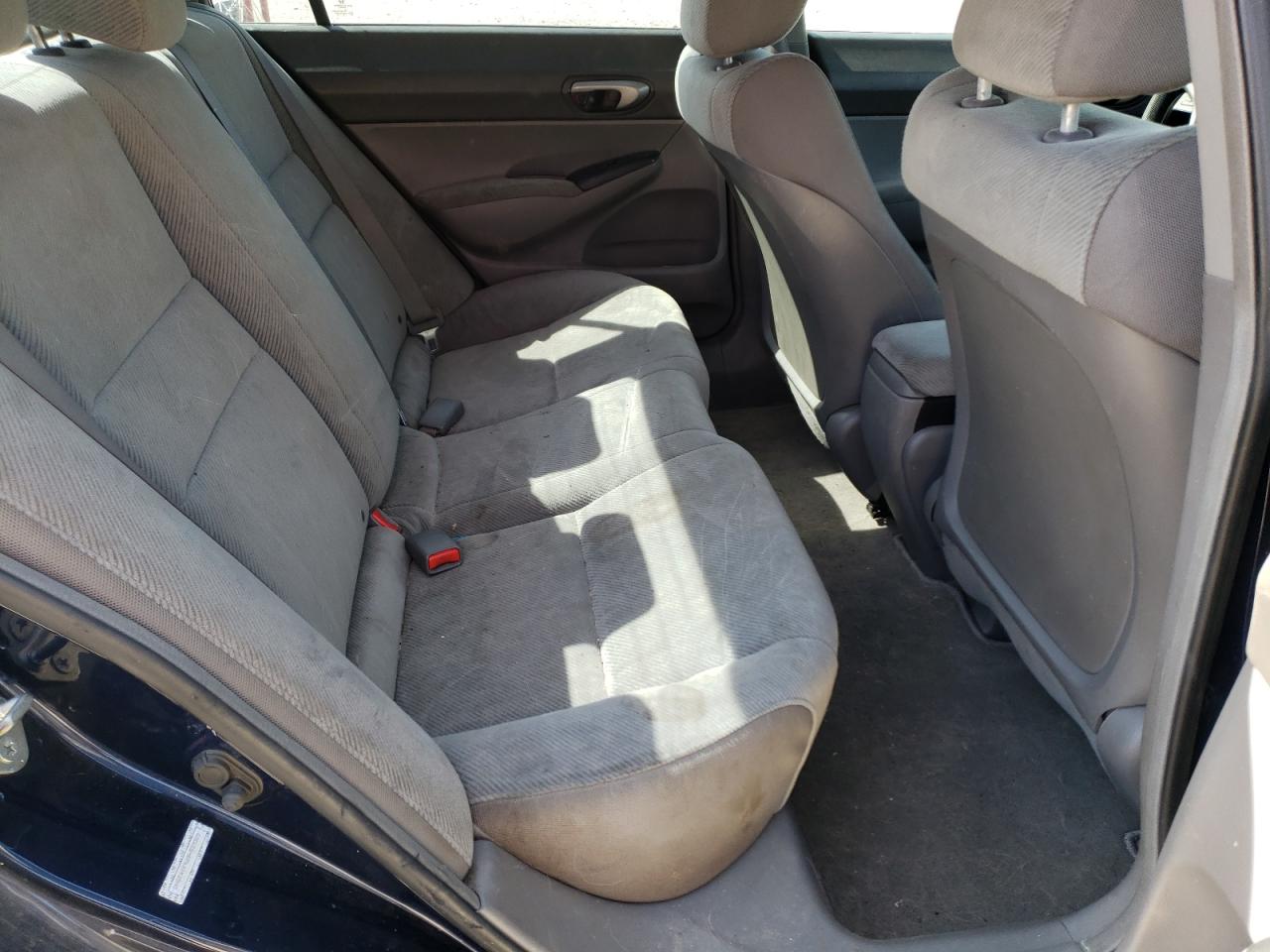 Photo 6 from auction – 2011 HONDA CIVIC LX with VIN 2HGFA1F52BH533323