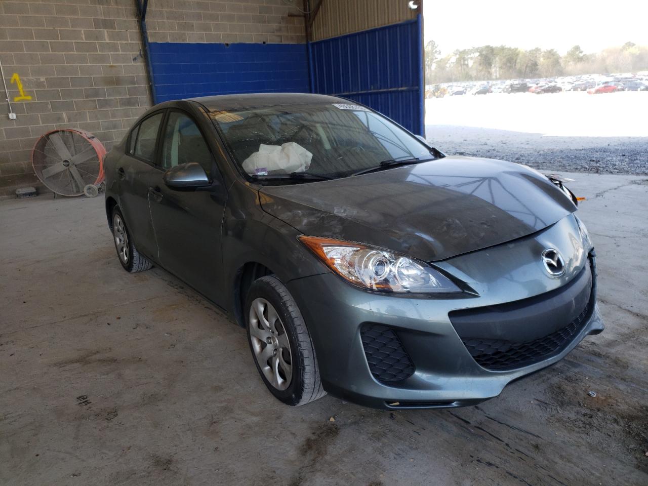 MAZDA 3 I 2013 z numerem VIN JM1BL1TF2D1756094 - Zdjęcie z aukcji