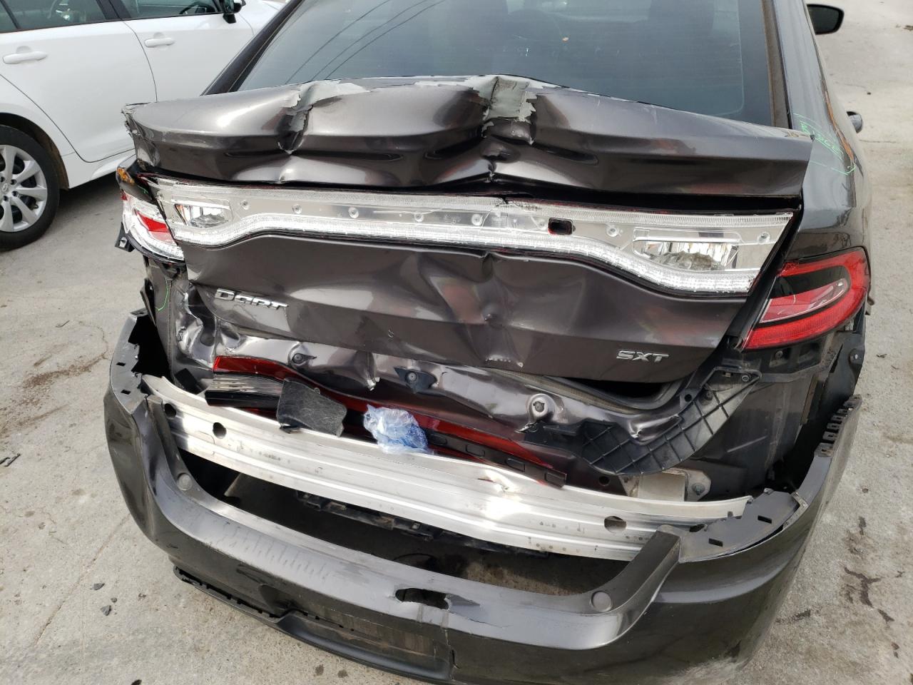 Photo 9 from auction – 2016 DODGE DART SXT with VIN 1C3CDFBBXGD551045