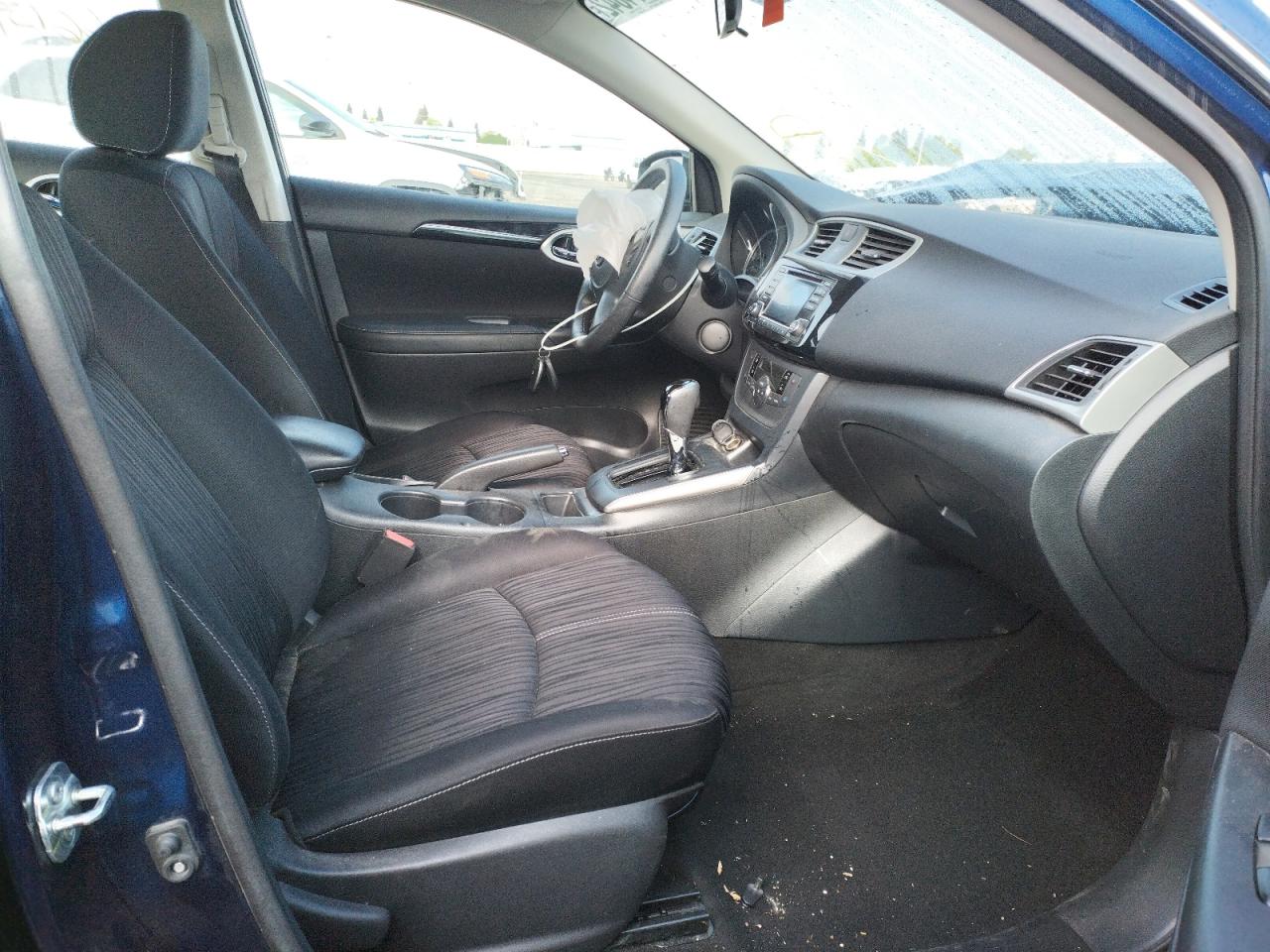 Photo 5 from auction – 2018 NISSAN SENTRA S with VIN 3N1AB7AP2JY348122