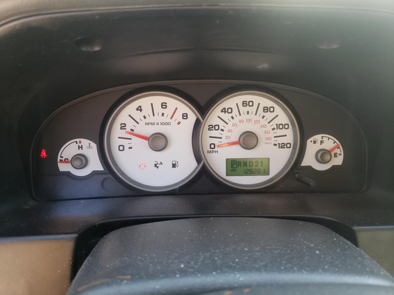 Photo 8 from auction – 2005 FORD ESCAPE XLT with VIN 1FMYU93145KC94431