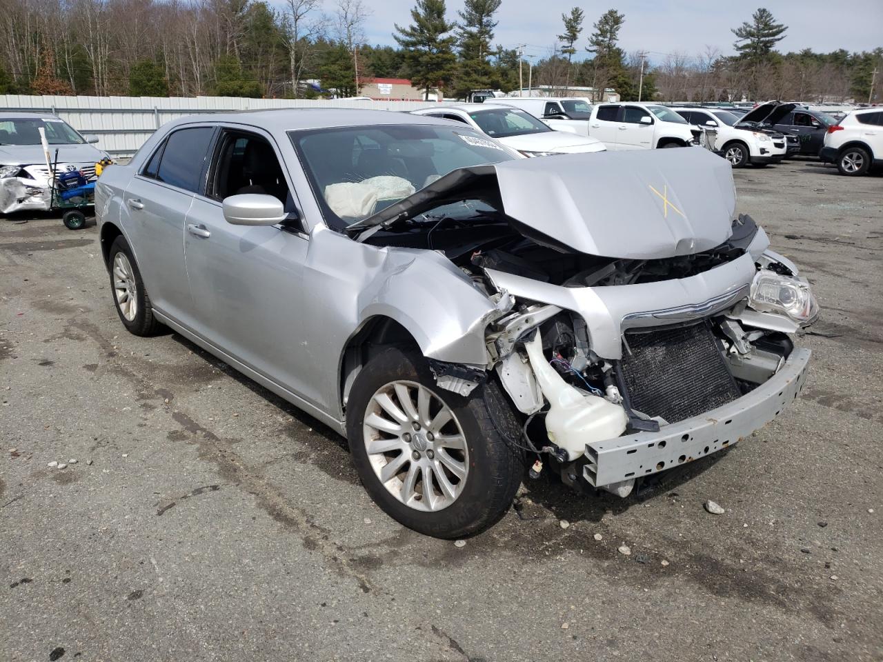 CHRYSLER 300 2012 with VIN 2C3CCAAG8CH117738 - Photo from auction