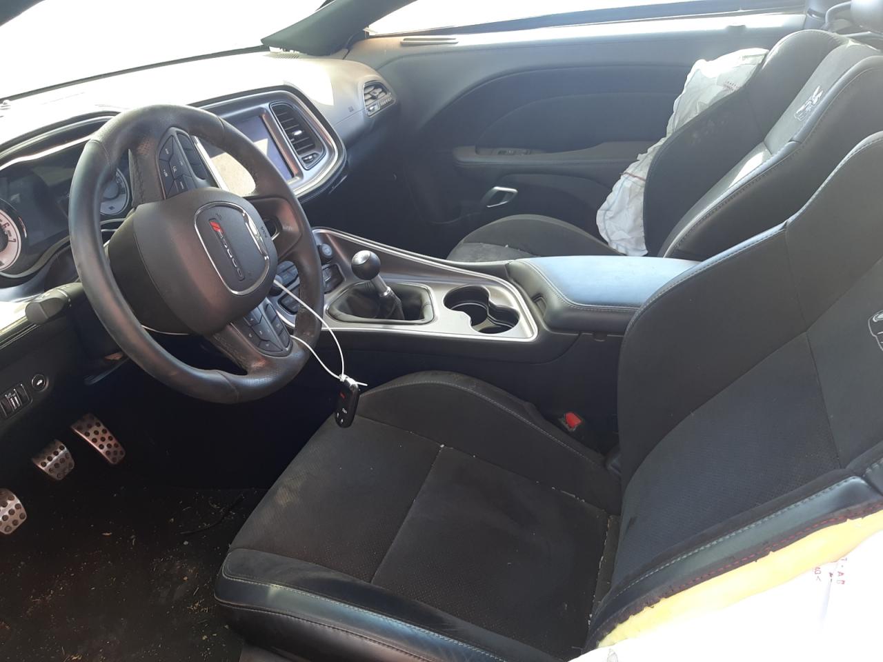 Photo 5 from auction – 2020 DODGE CHALLENGER with VIN 2C3CDZFJXLH230543