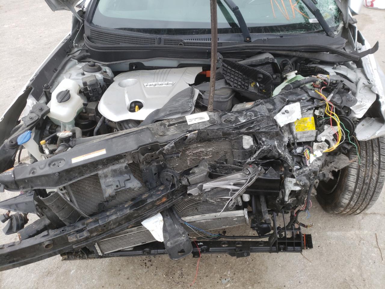 Photo 7 from auction – 2013 HYUNDAI SONATA HYB with VIN KMHEC4A47DA071651