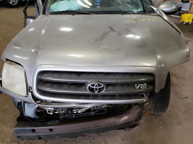 TOYOTA SEQUOIA SR 2003 with VIN 5TDZT34A13S145648 - Photo from auction