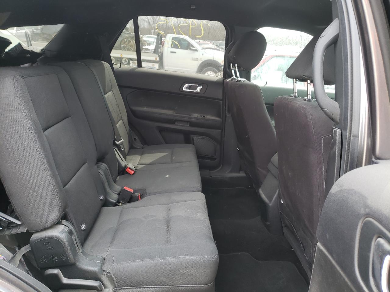 Photo 6 from auction – 2019 FORD EXPLORER P with VIN 1FM5K8AT3KGA79418