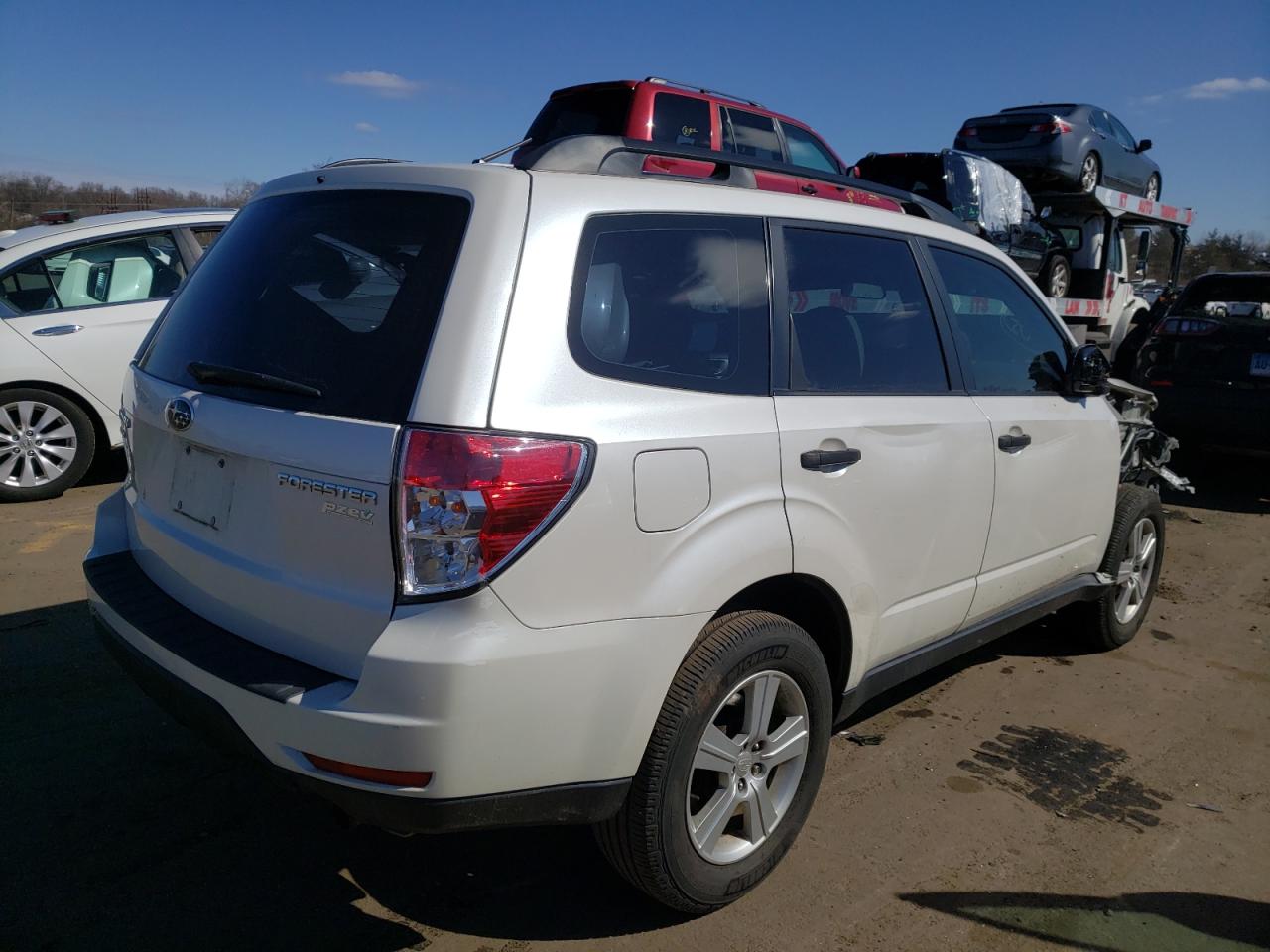 Photo 4 from auction – 2011 SUBARU FORESTER 2 with VIN JF2SHABC4BH727226