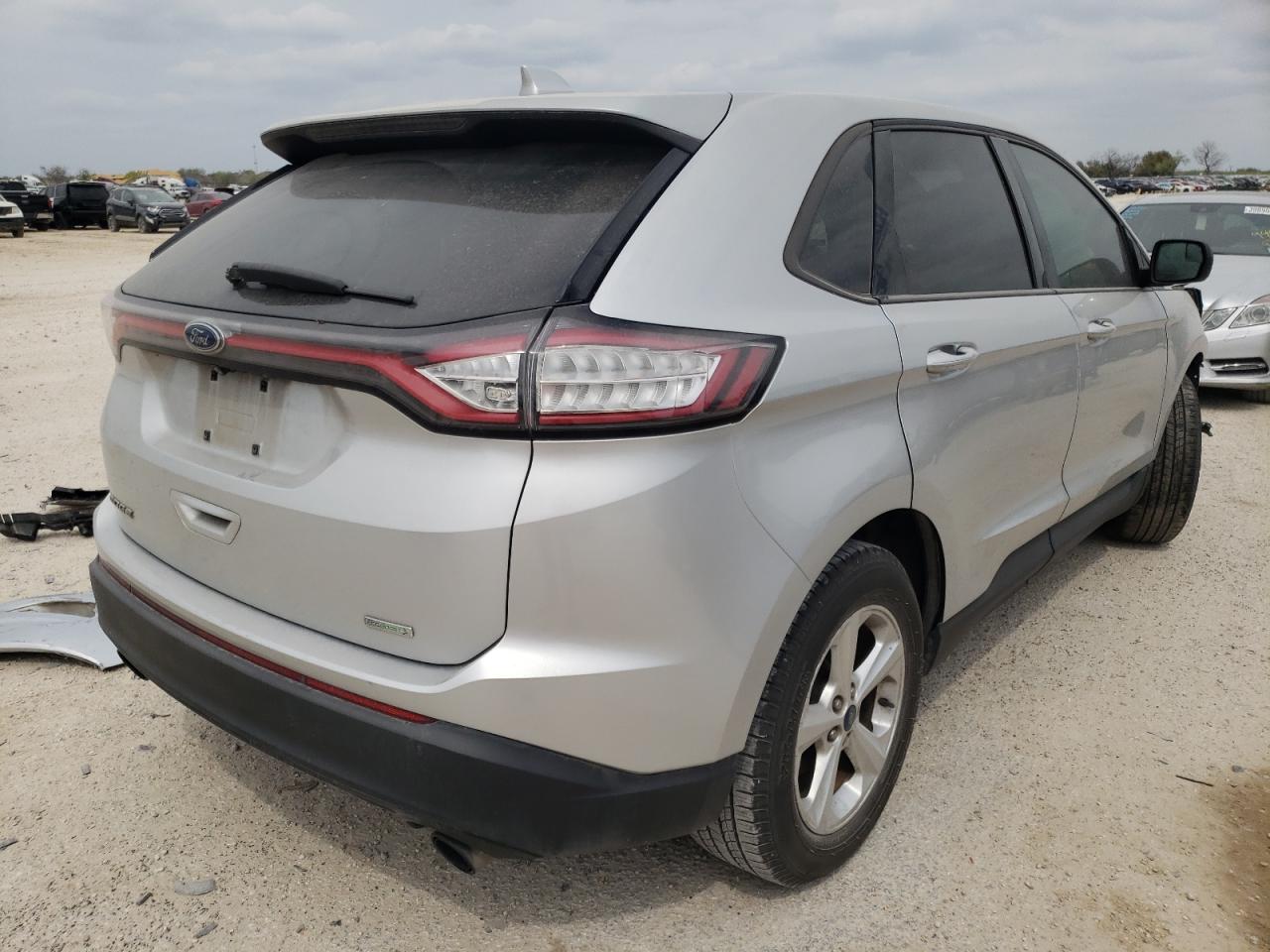 Photo 4 from auction – 2015 FORD EDGE SE with VIN 2FMTK3G90FBB47385