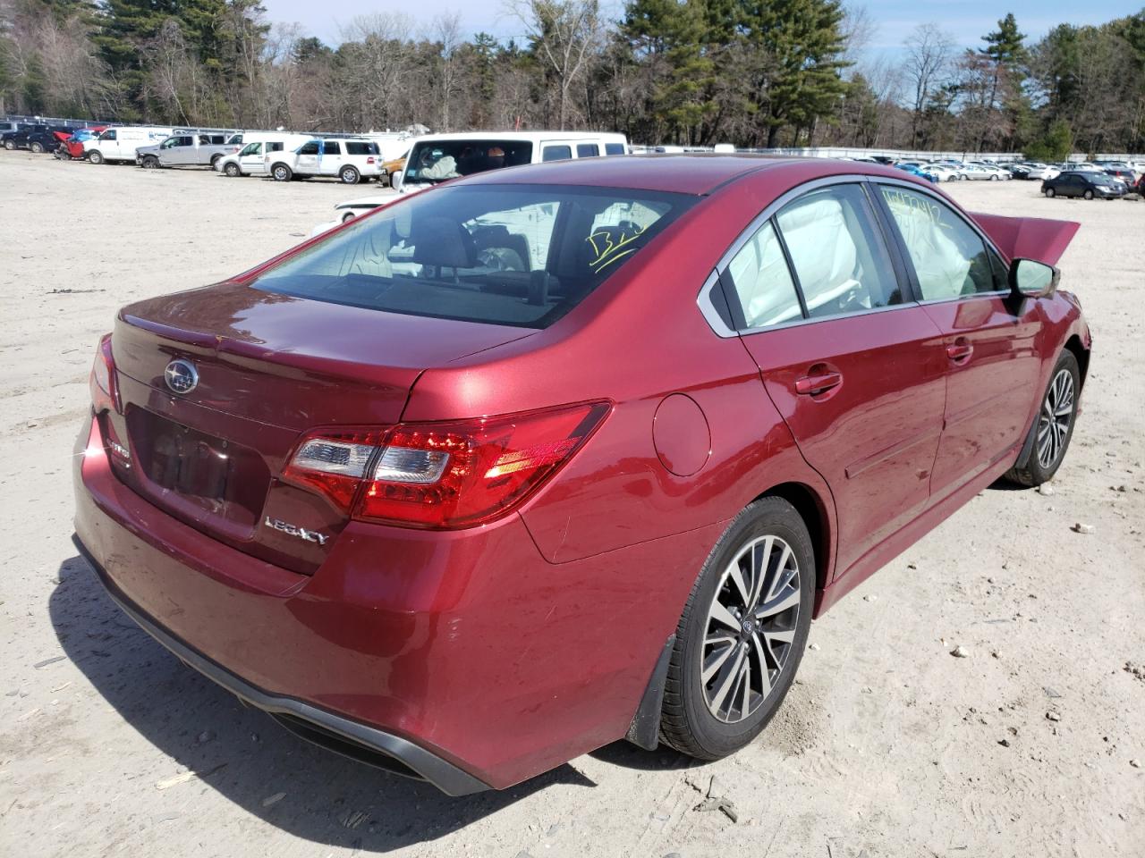 Photo 4 from auction – 2018 SUBARU LEGACY 2.5 with VIN 4S3BNAB61J3008710
