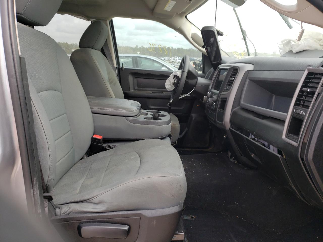 Photo 5 from auction – 2020 RAM 1500 CLASS with VIN 1C6RR6FT8LS151704