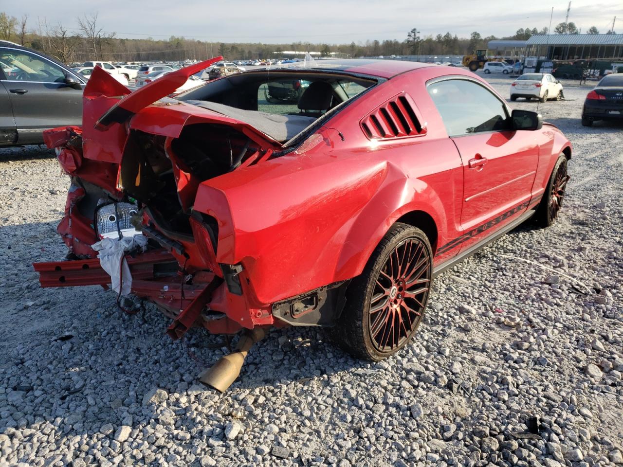 Photo 4 from auction – 2008 FORD MUSTANG with VIN 1ZVHT80N485208124