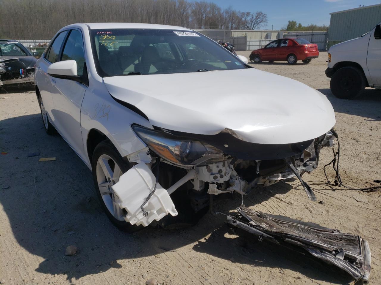 TOYOTA CAMRY LE 2016 with VIN 4T1BF1FK9GU193608 - Photo from auction