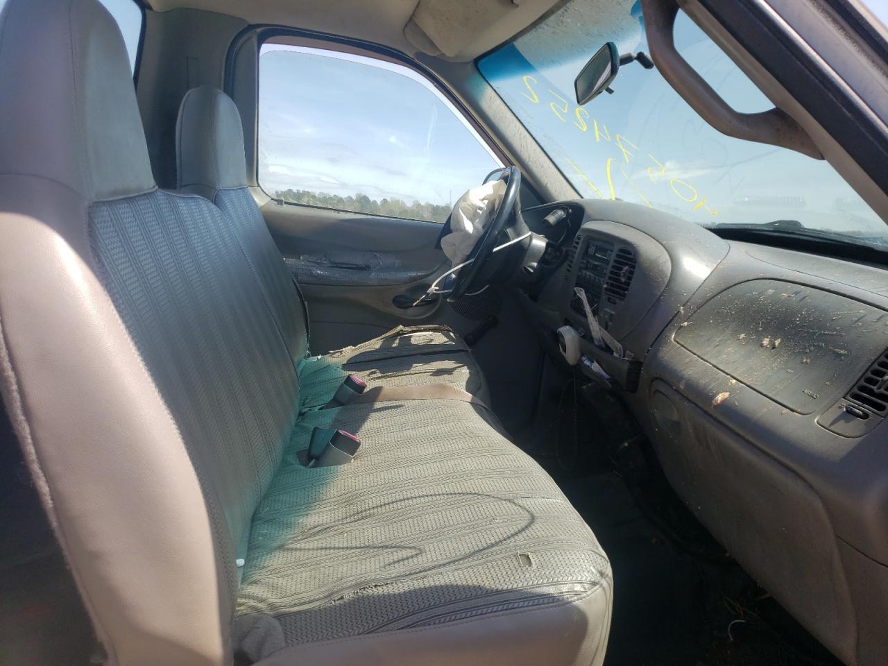 Photo 5 from auction – 1997 FORD F150 with VIN 1FTDF1723VNB83966