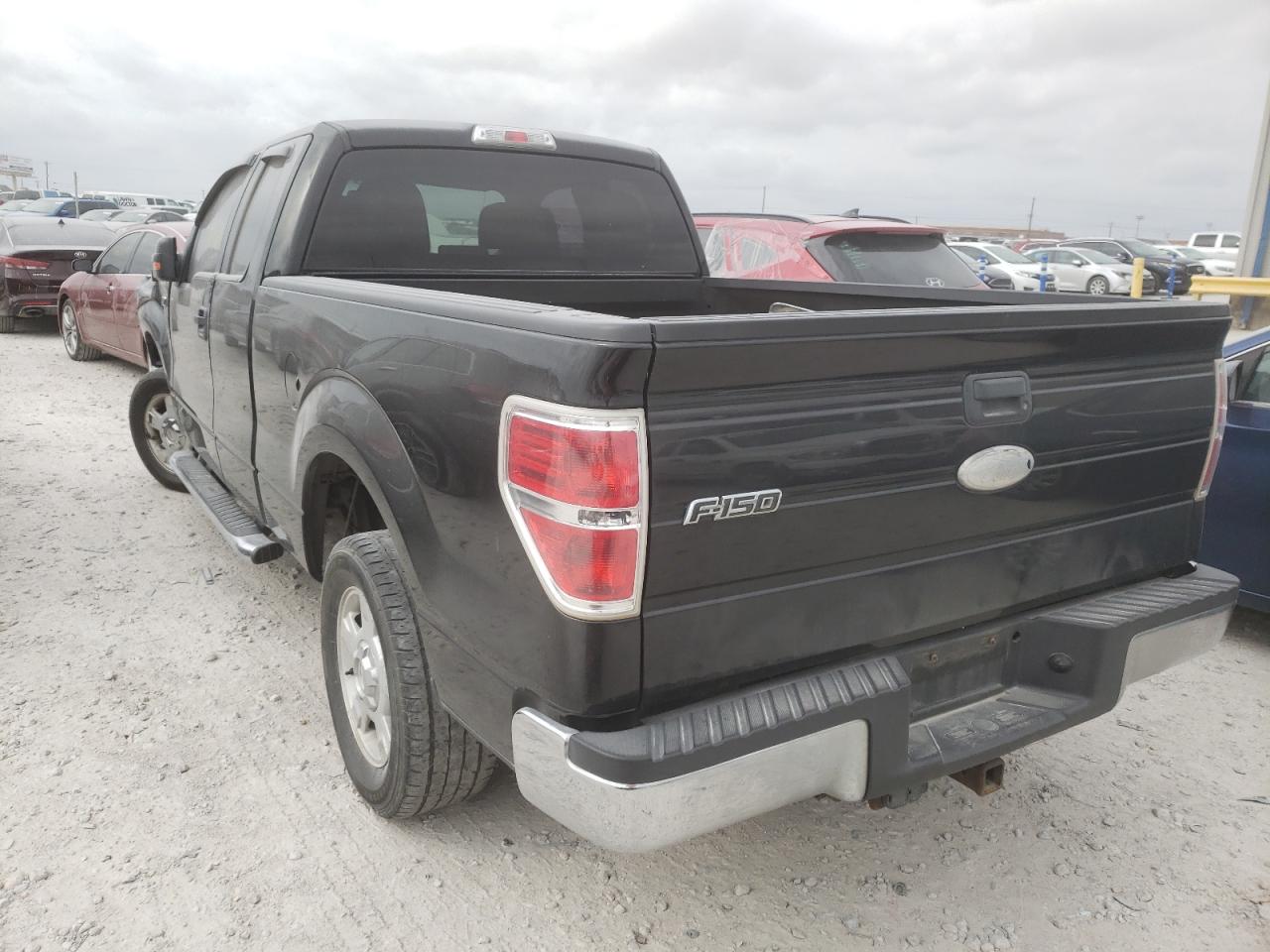 Photo 3 from auction – 2011 FORD F150 SUPER with VIN 1FTFX1CF4BFC31317