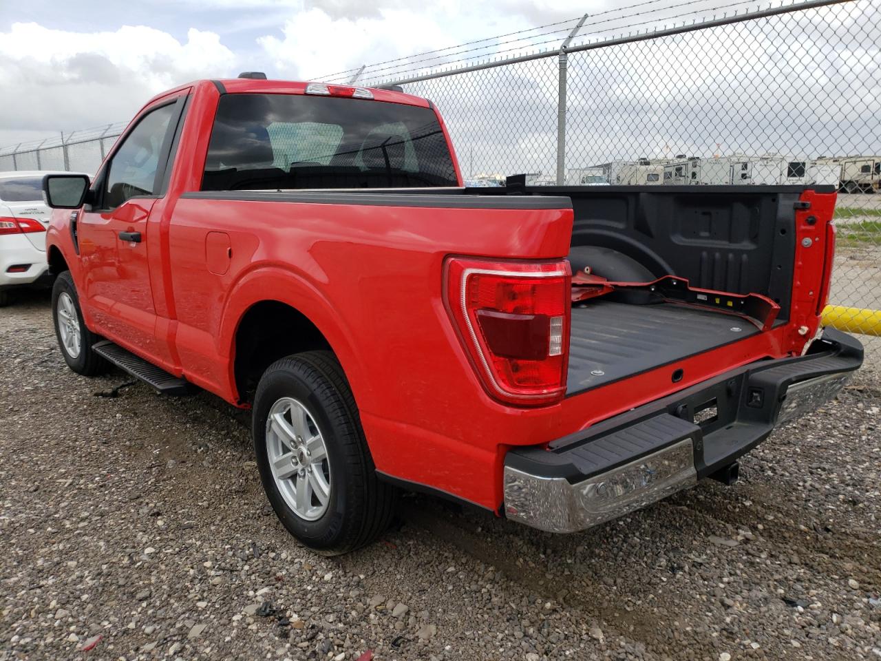 Photo 3 from auction – 2021 FORD F150 with VIN 1FTMF1EP7MKE04497