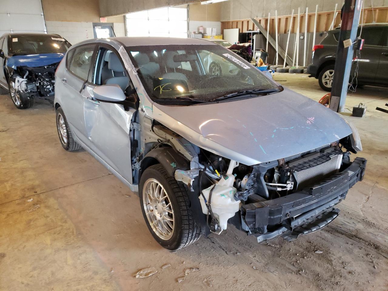 HYUNDAI ACCENT GLS 2012 with VIN KMHCT5AE1CU000982 - Photo from auction