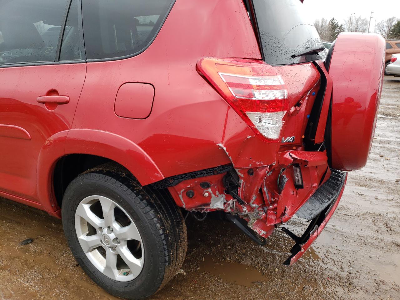 Photo 9 from auction – 2010 TOYOTA RAV4 LIMIT with VIN JTMDF4DV5A5034825