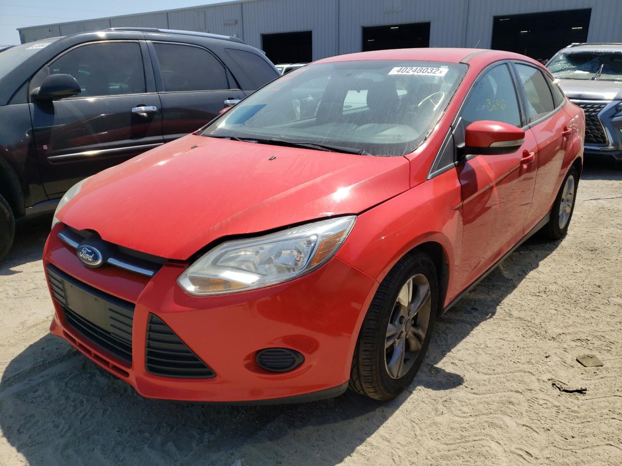 Photo 2 from auction – 2014 FORD FOCUS SE with VIN 1FADP3F24EL323146