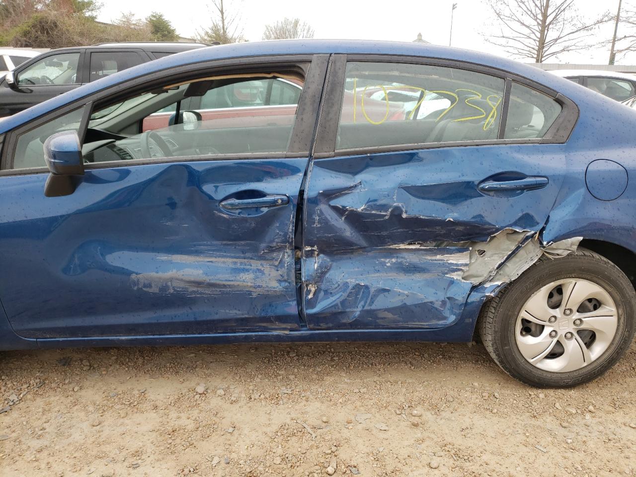 Photo 9 from auction – 2014 HONDA CIVIC LX with VIN 19XFB2F57EE065591