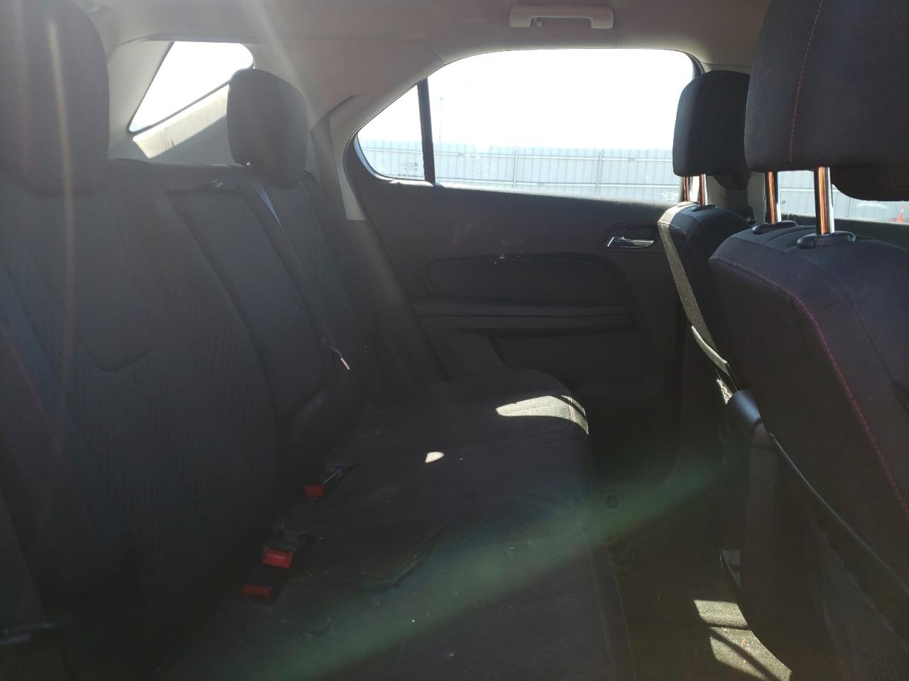 Photo 6 from auction – 2014 CHEVROLET EQUINOX LS with VIN 2GNFLEEK6E6346357
