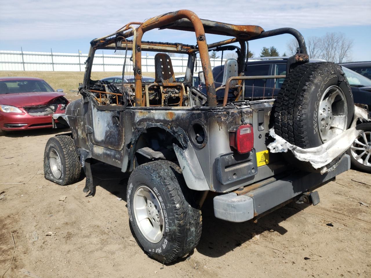 Photo 3 from auction – 2000 JEEP WRANGLER / with VIN 1J4FA29P9YP758094