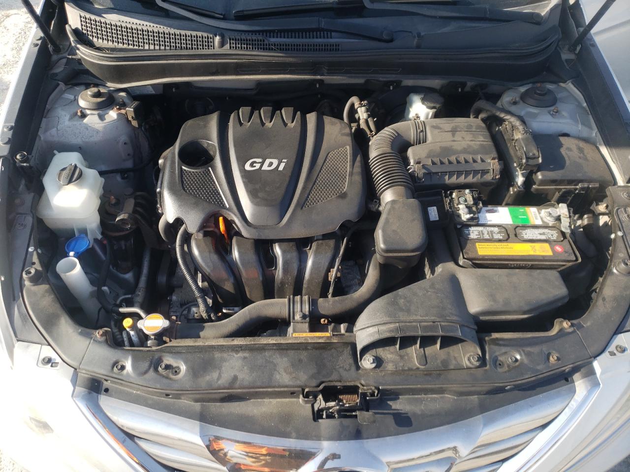 Photo 7 from auction – 2011 HYUNDAI SONATA SE with VIN 5NPEC4AC7BH243677