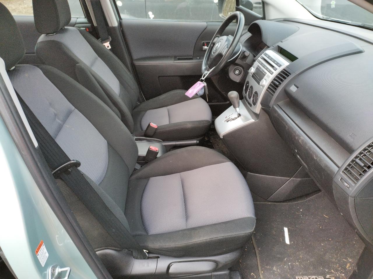 Photo 5 from auction – 2006 MAZDA 5 with VIN JM1CR293X60115063