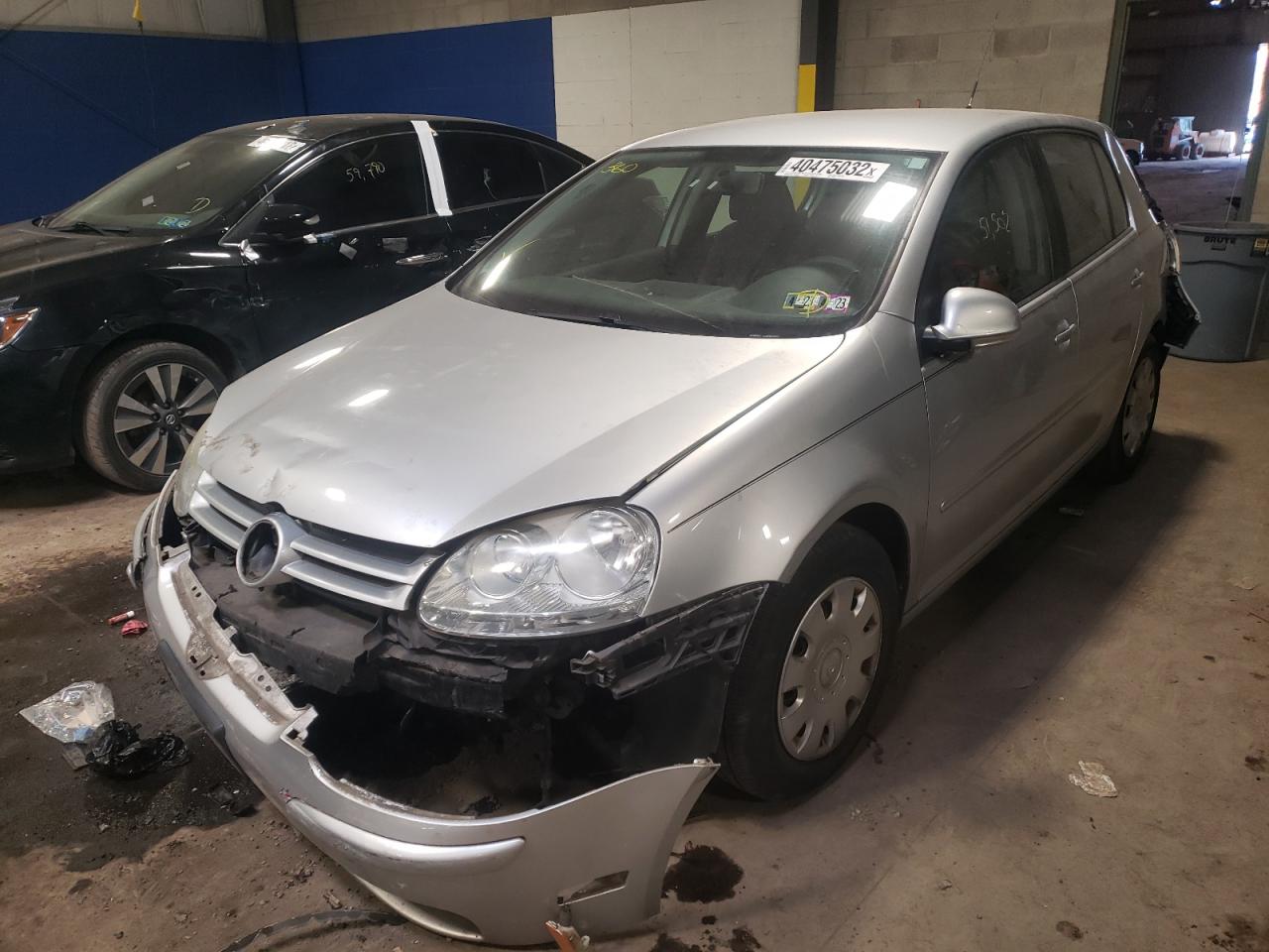 Photo 2 from auction – 2009 VOLKSWAGEN RABBIT with VIN WVWDB71K59W079003