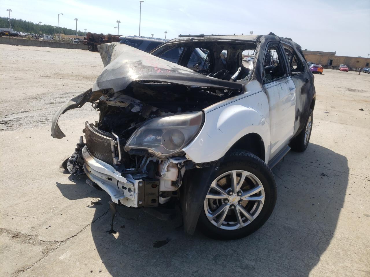 Photo 2 from auction – 2015 CHEVROLET EQUINOX LT with VIN 2GNFLBE34F6196872