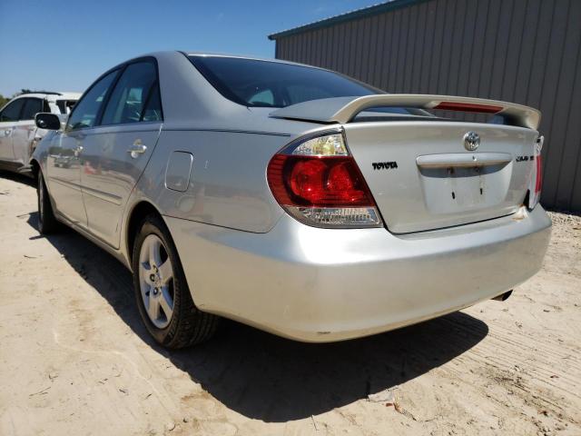 Photo 3 from auction – 2005 TOYOTA CAMRY LE with VIN 4T1BE32K15U434305