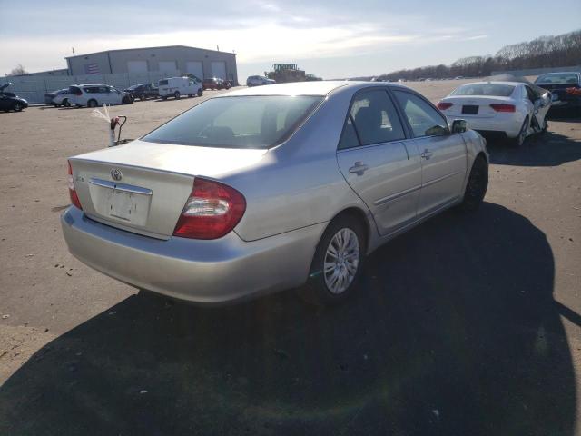 Photo 4 from auction – 2002 TOYOTA CAMRY LE with VIN 4T1BE30K82U045367