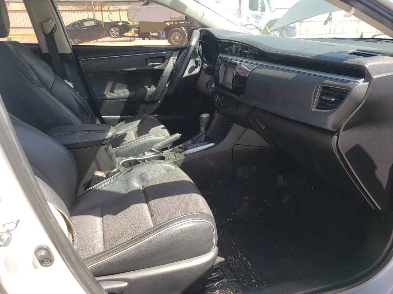 Photo 5 from auction – 2015 TOYOTA COROLLA L with VIN 5YFBURHE0FP305482