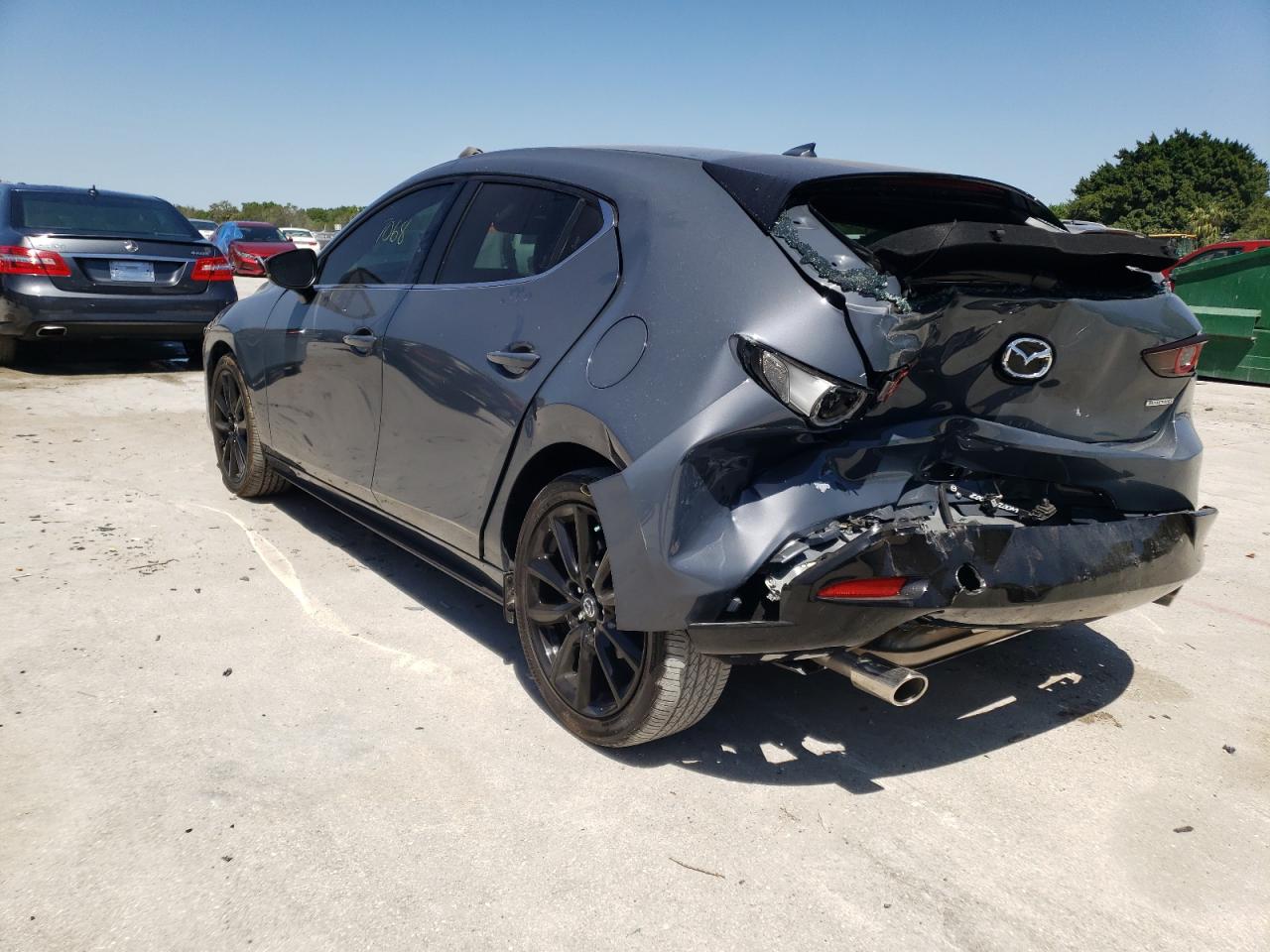 Photo 3 from auction – 2021 MAZDA 3 PREMIUM with VIN JM1BPAML0M1329232