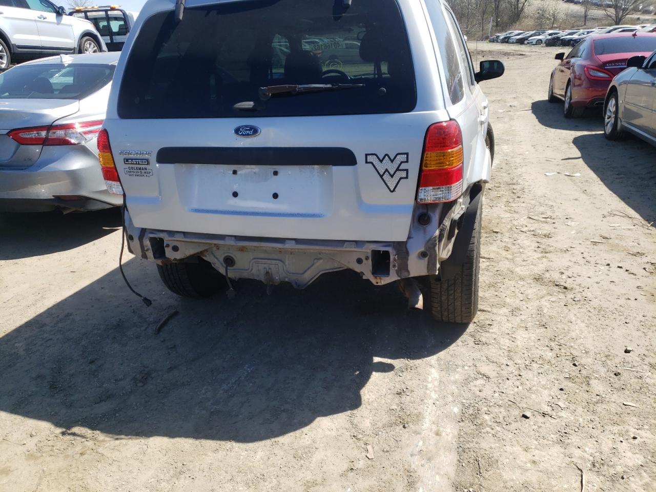 Photo 9 from auction – 2004 FORD ESCAPE LIM with VIN 1FMCU94144KB51308