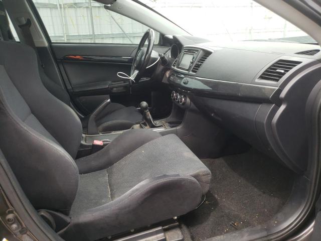Photo 5 from auction – 2014 MITSUBISHI LANCER EVO with VIN JA32W8FV5EU020641