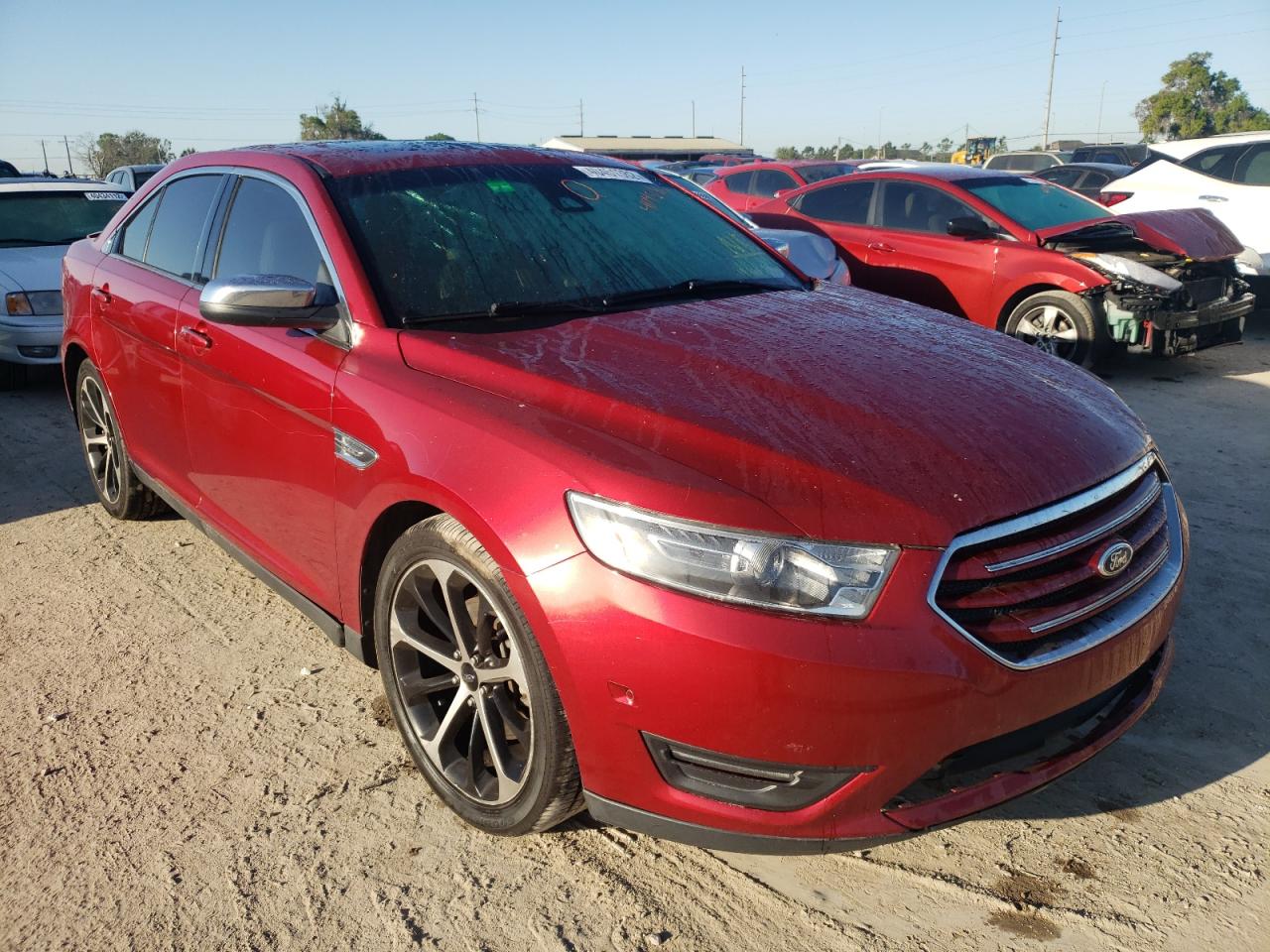 Photo 9 from auction – 2015 FORD TAURUS LIM with VIN 1FAHP2F81FG166802
