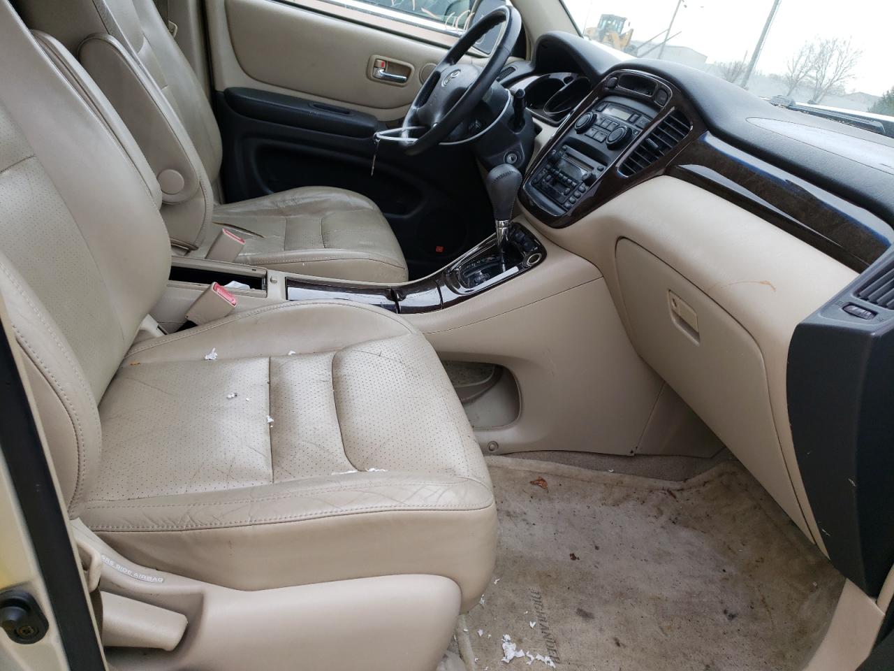 Photo 5 from auction – 2003 TOYOTA HIGHLANDER with VIN JTEGF21A930103661