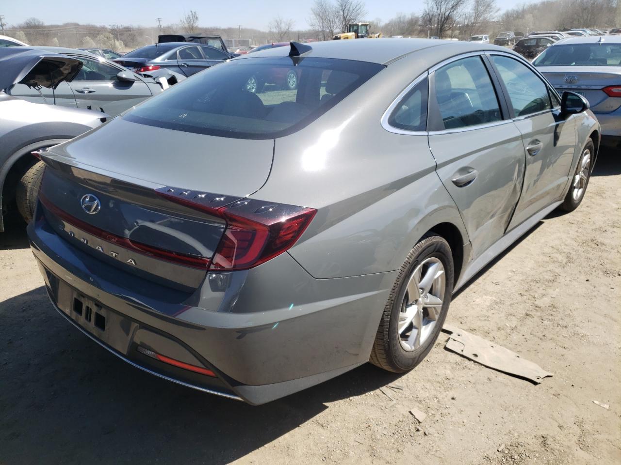 Photo 4 from auction – 2021 HYUNDAI SONATA SE with VIN 5NPEG4JA8MH112635