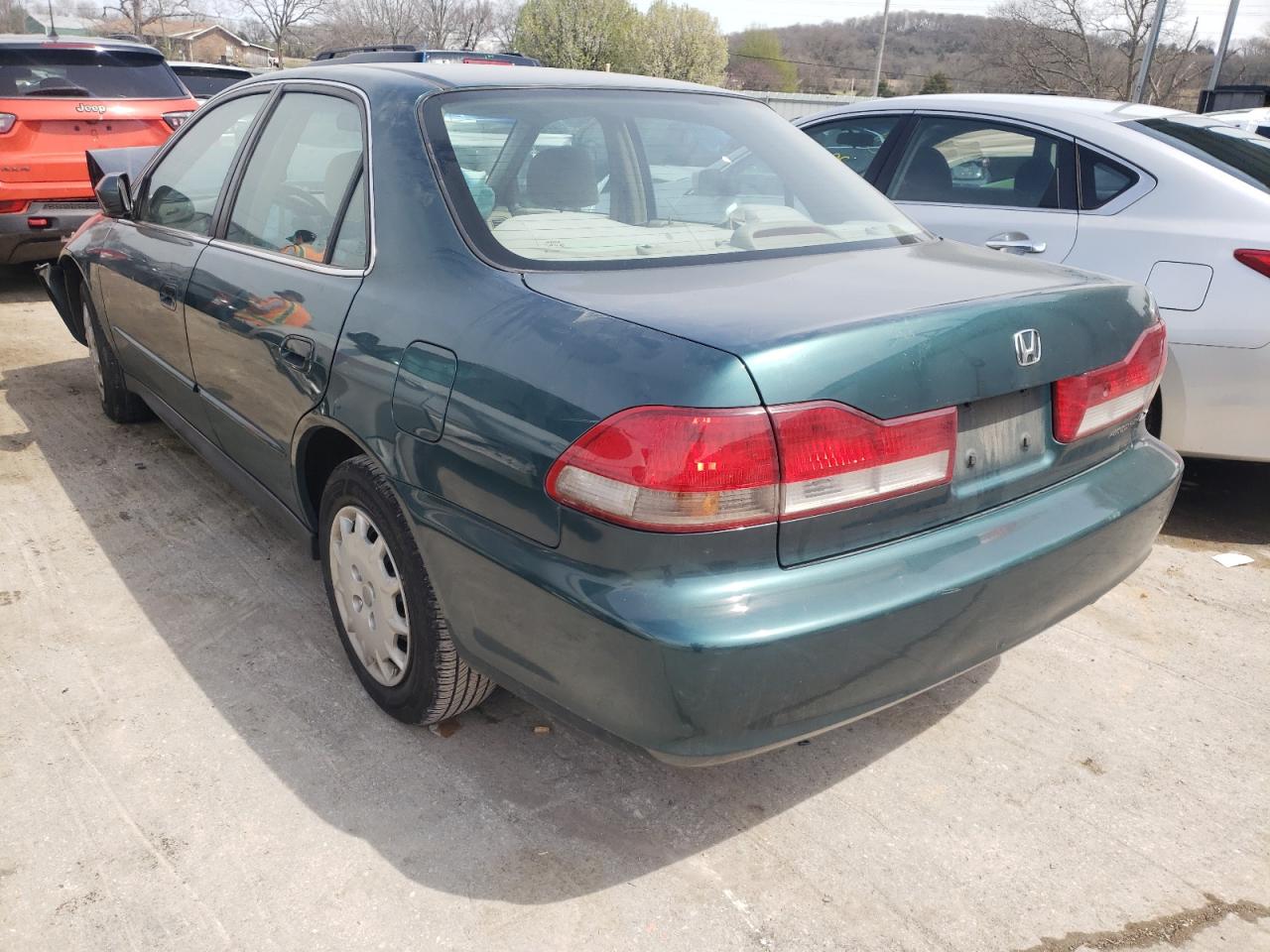 Photo 3 from auction – 2002 HONDA ACCORD with VIN 1HGCG564X2A108026