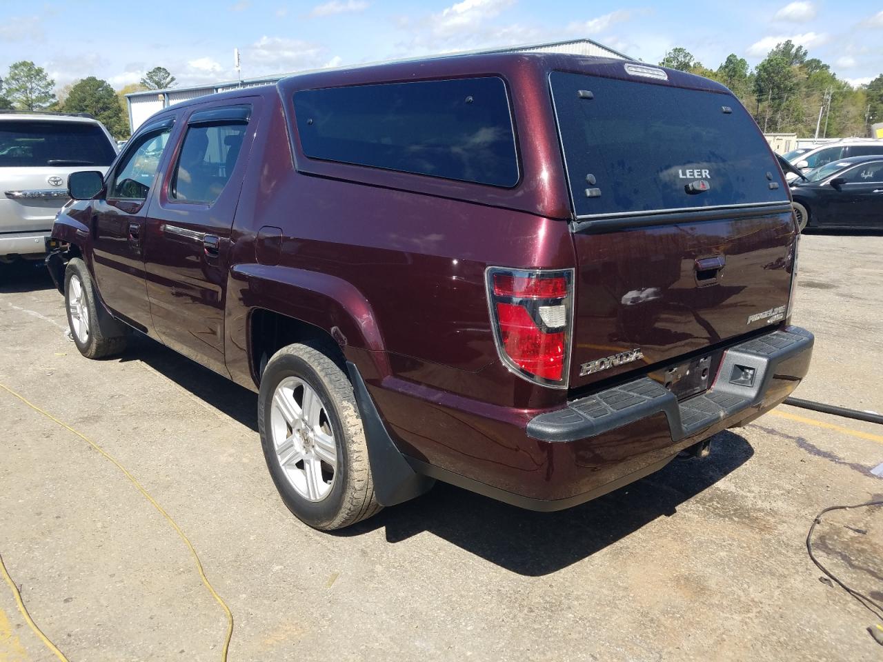 Photo 3 from auction – 2013 HONDA RIDGELINE with VIN 5FPYK1F59DB015746