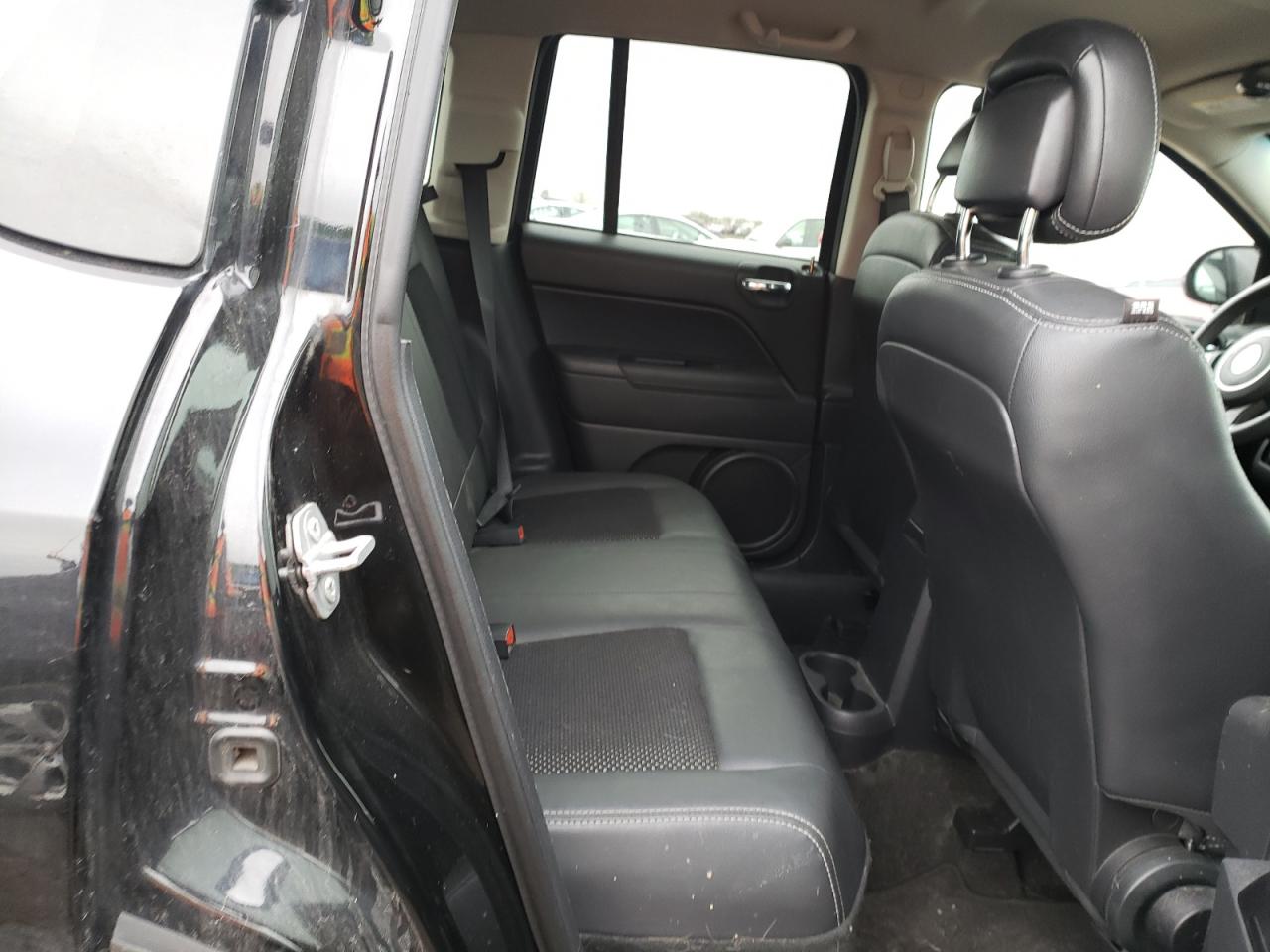 Photo 6 from auction – 2015 JEEP COMPASS SP with VIN 1C4NJCBA3FD329089