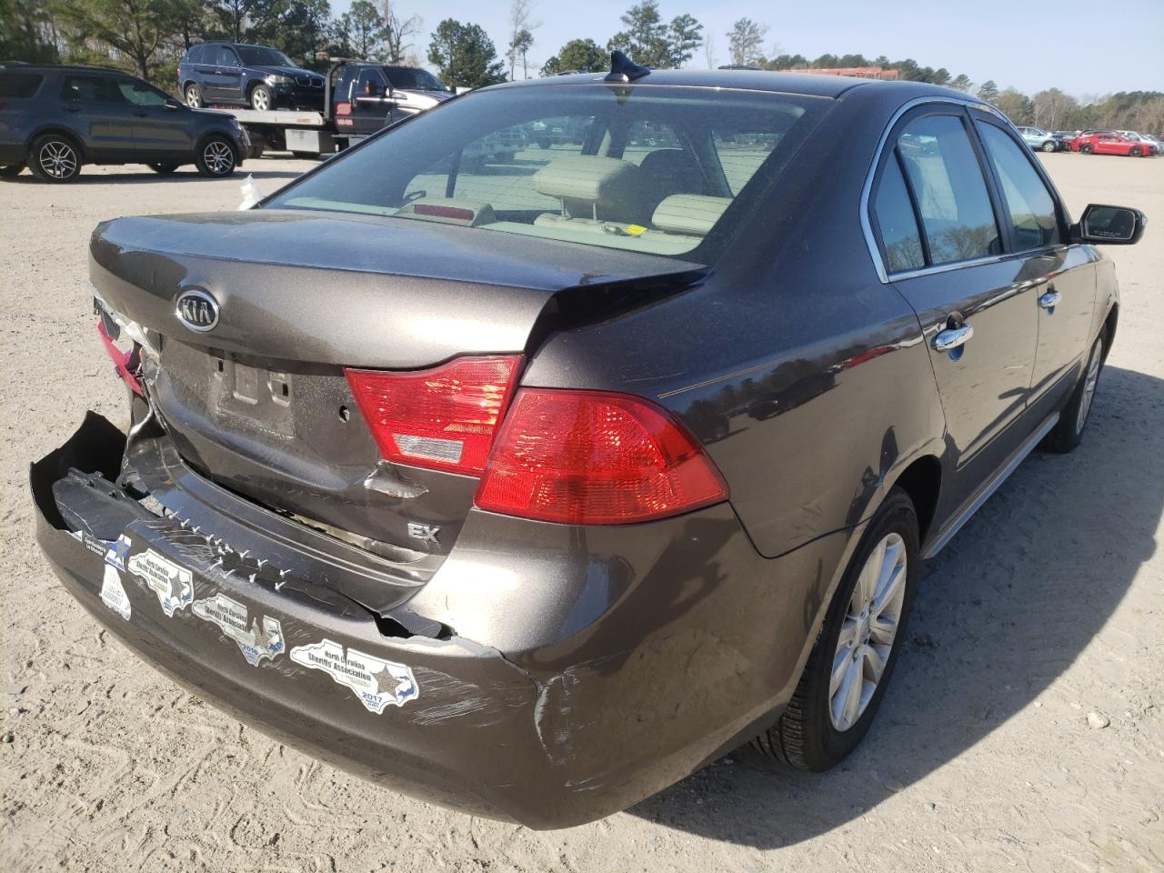 Photo 4 from auction – 2010 KIA OPTIMA EX with VIN KNAGH4A88A5392164