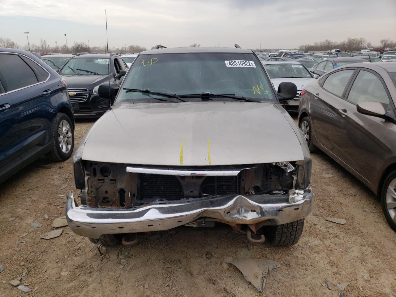 Photo 7 from auction – 1998 CHEVROLET BLAZER with VIN 1GNDT13W7WK132840