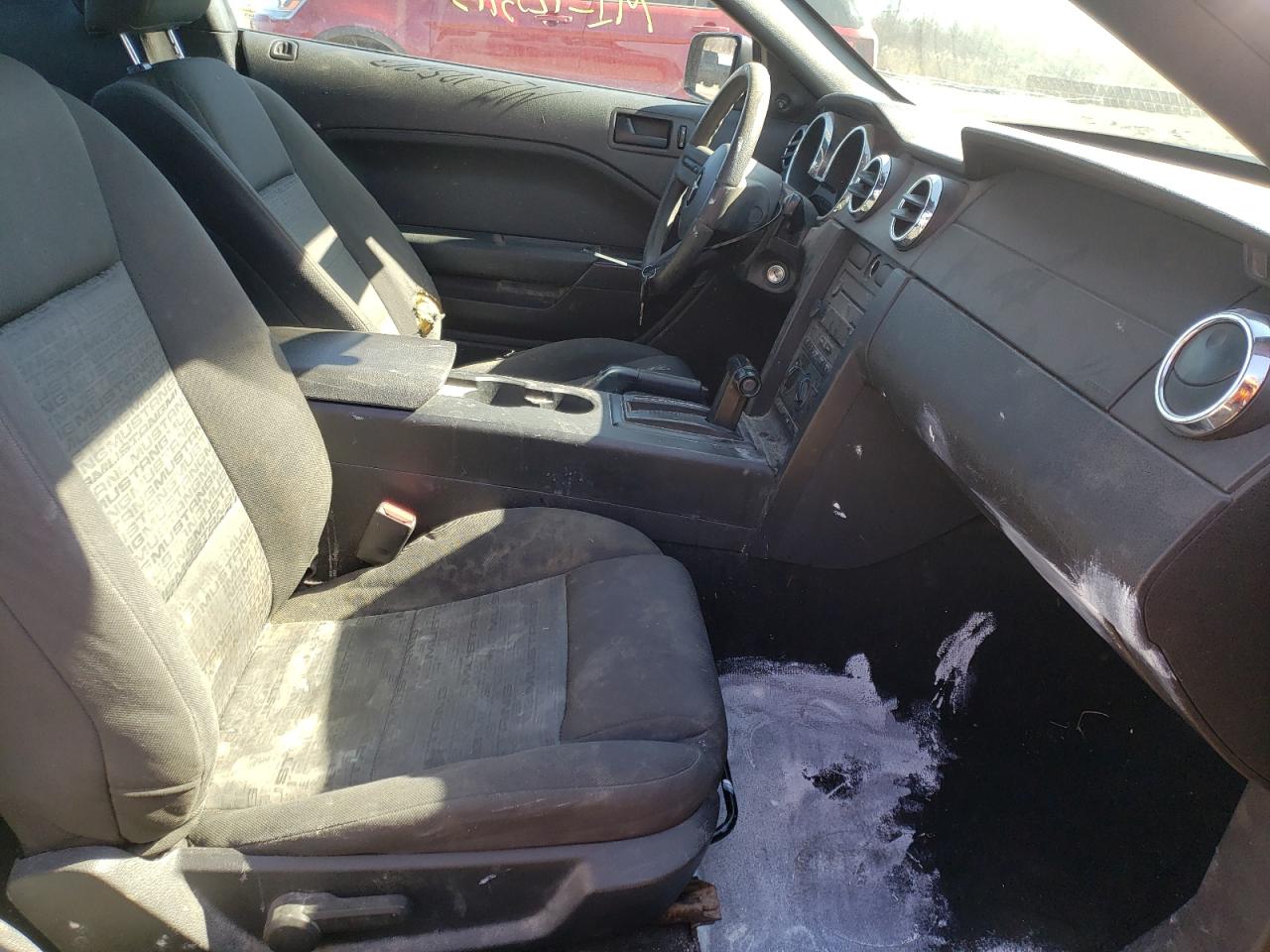 Photo 5 from auction – 2007 FORD MUSTANG with VIN 1ZVFT80N375349773