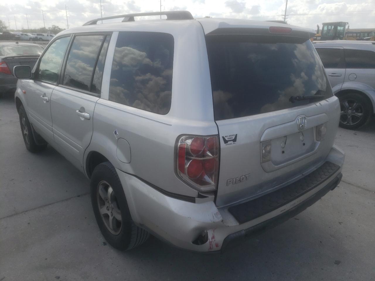 Photo 3 from auction – 2006 HONDA PILOT EX with VIN 5FNYF28416B015668