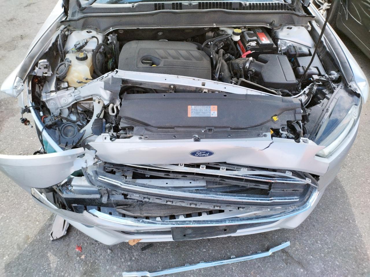 Photo 7 from auction – 2015 FORD FUSION SE with VIN 1FA6P0HD4F5130037