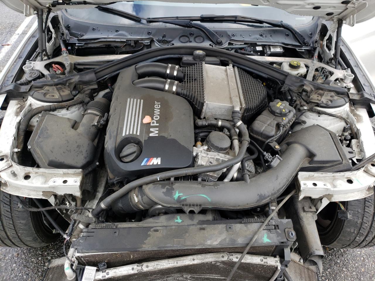 Photo 7 from auction – 2016 BMW M4 with VIN WBS3U9C55GP969526