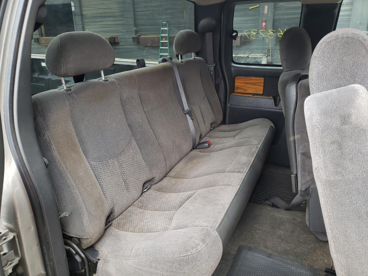 Photo 6 from auction – 2006 CHEVROLET SILVERADO with VIN 2GCEC19Z861308941